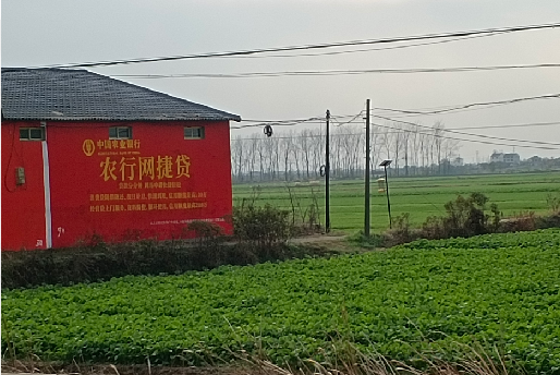 个旧如何防止墙体广告褪色呢？